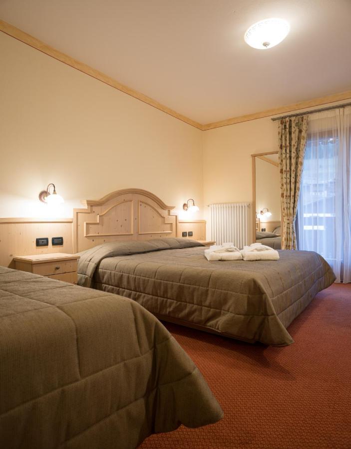 Hotel Crepei Поца ди Фаса Екстериор снимка