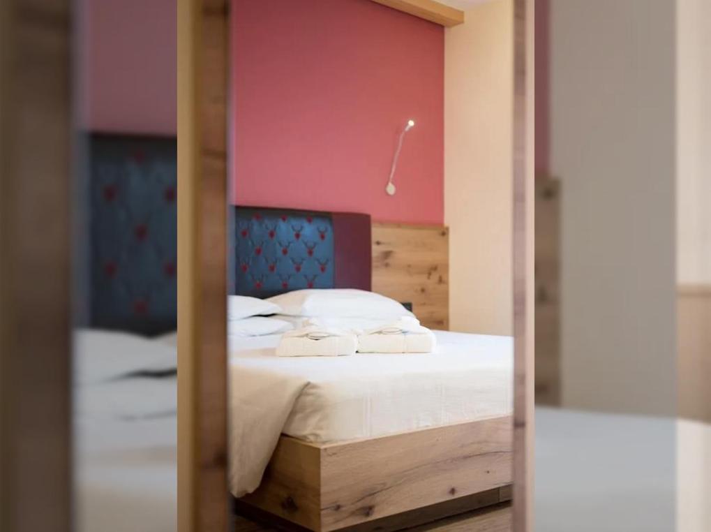 Hotel Crepei Поца ди Фаса Екстериор снимка