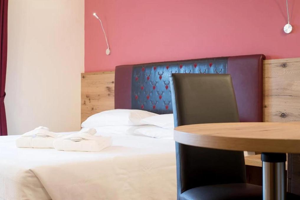 Hotel Crepei Поца ди Фаса Екстериор снимка